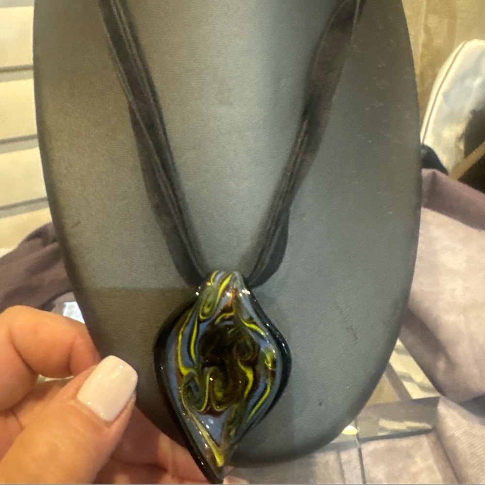 Elegant Red And Gold Murano Glass Pendant Necklace‎